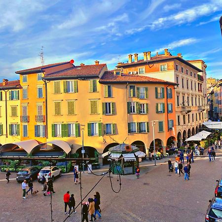 Appartamento Bergamo Centro Piazza Pontida - The Italian Escape מראה חיצוני תמונה